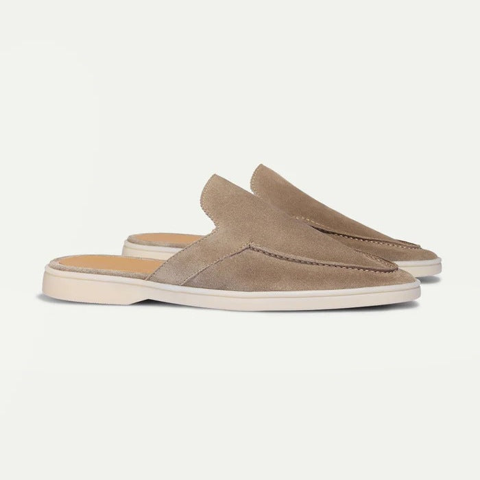 Coastal Ease Clogs - By LAQUEZ.