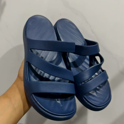 Seabreeze Comfort Sandals - By LAQUEZ.