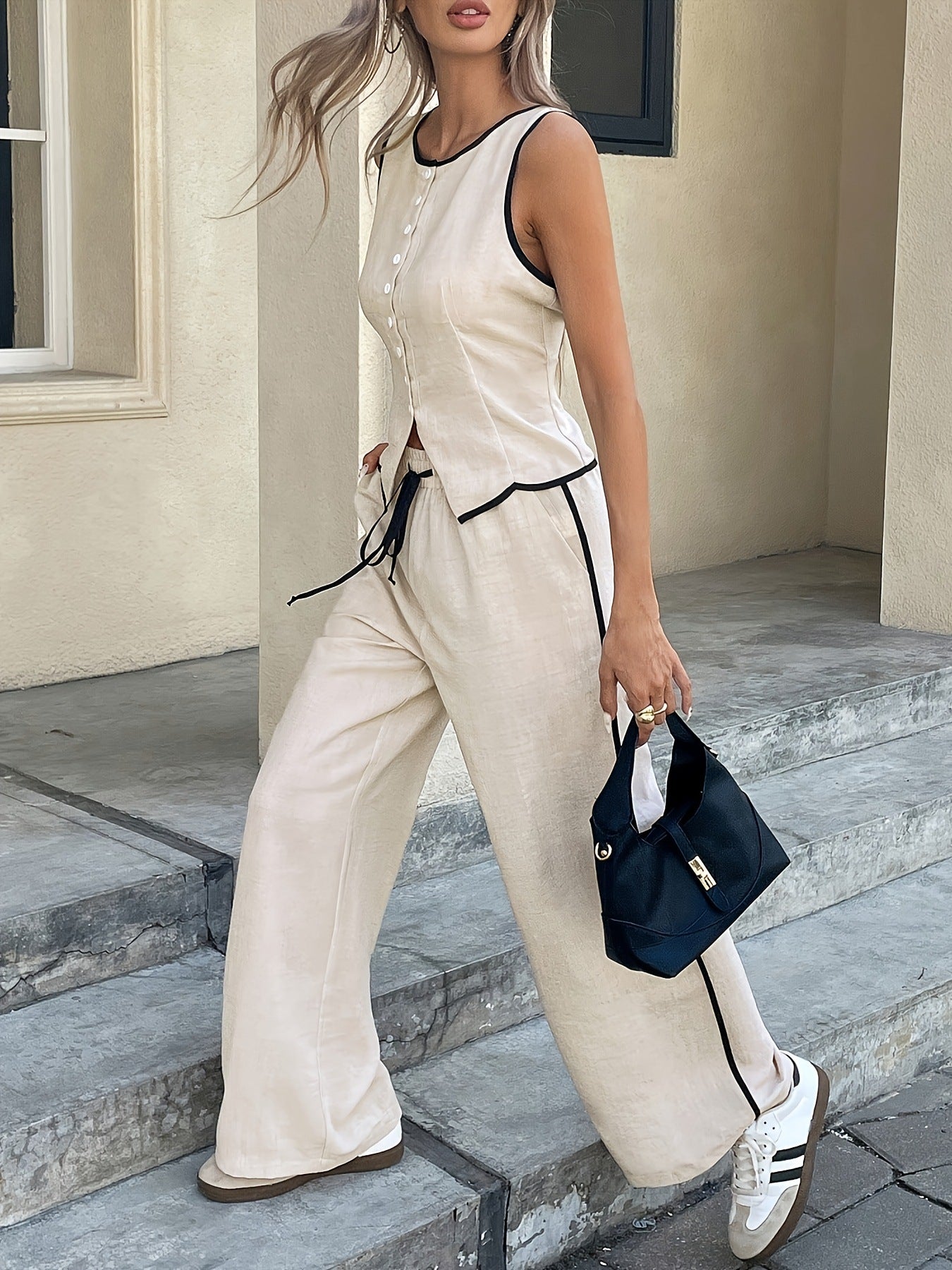 Sleeveless Vest and Drawstring Trousers Set - By LAQUEZ.