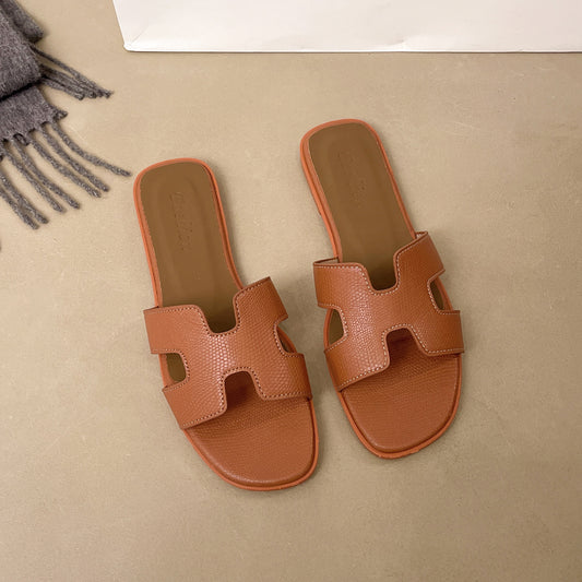 Coastal Comfort Slides - By LAQUEZ.