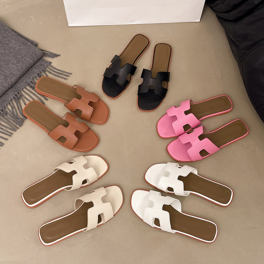 Coastal Comfort Slides - By LAQUEZ.