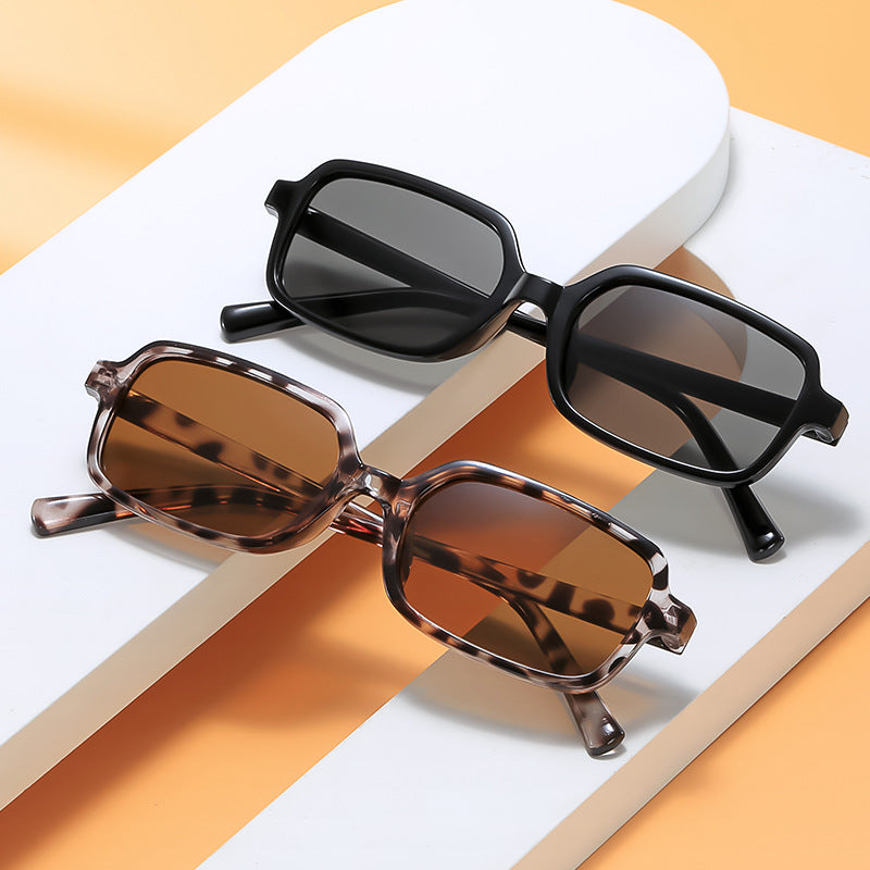 Retro Square Sunglasses - By LAQUEZ.