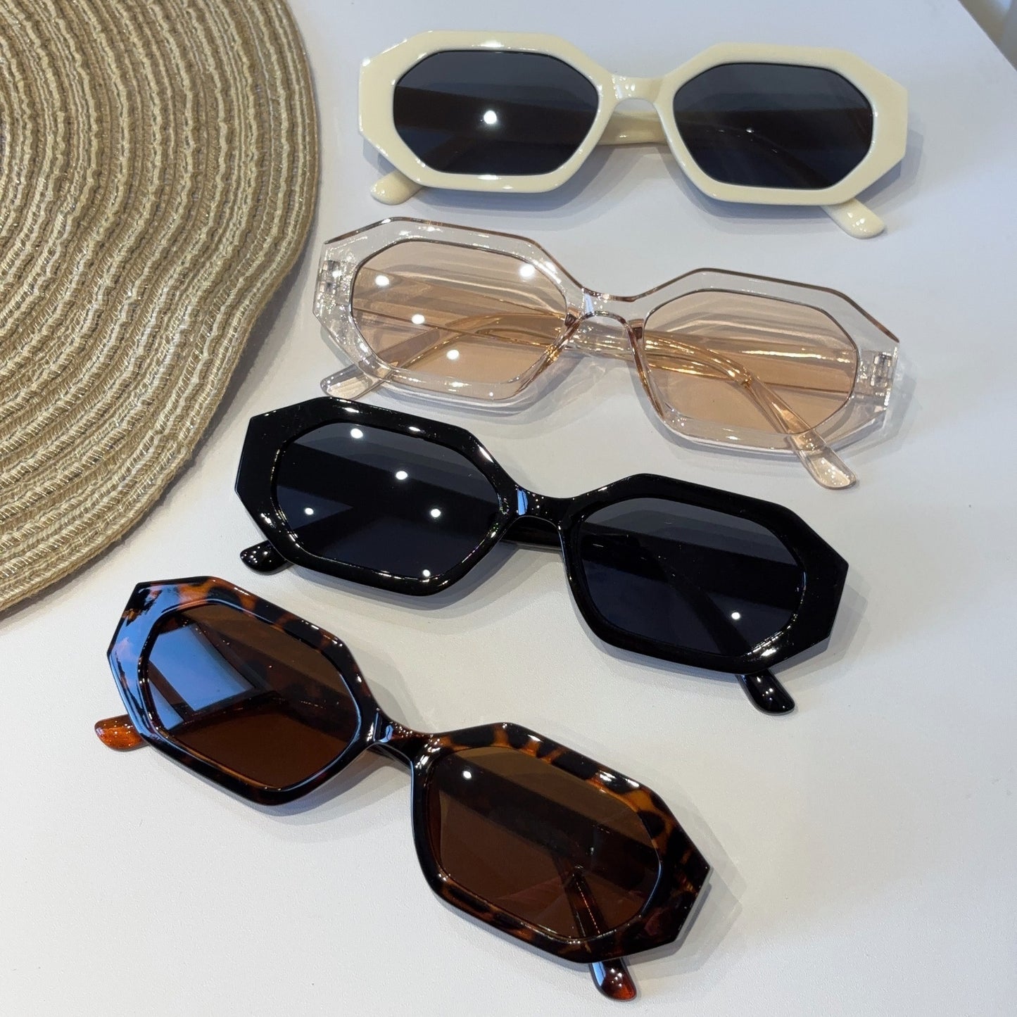 Square Frame Sunglasses - By LAQUEZ.