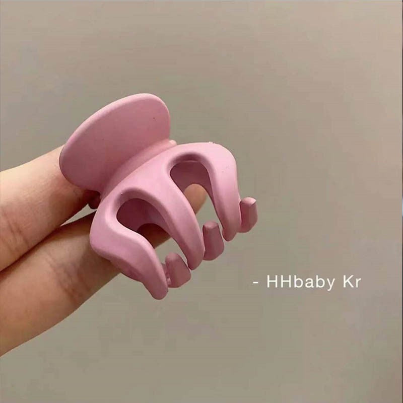 Japanese Blossom Hair Claw Clip - By LAQUEZ.