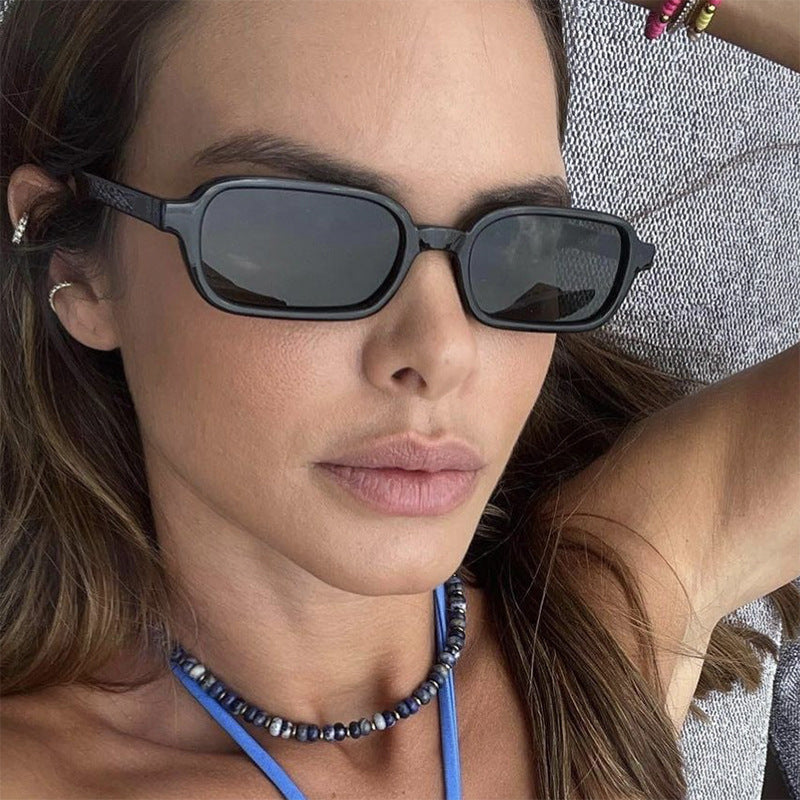 Retro Square Sunglasses - By LAQUEZ.