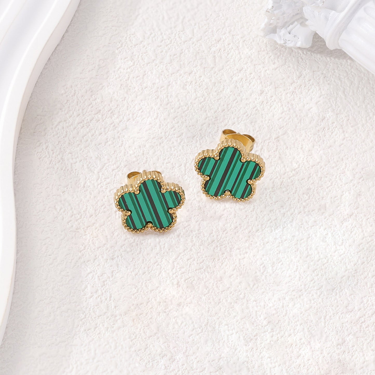 Clover Jewelry - By LAQUEZ.