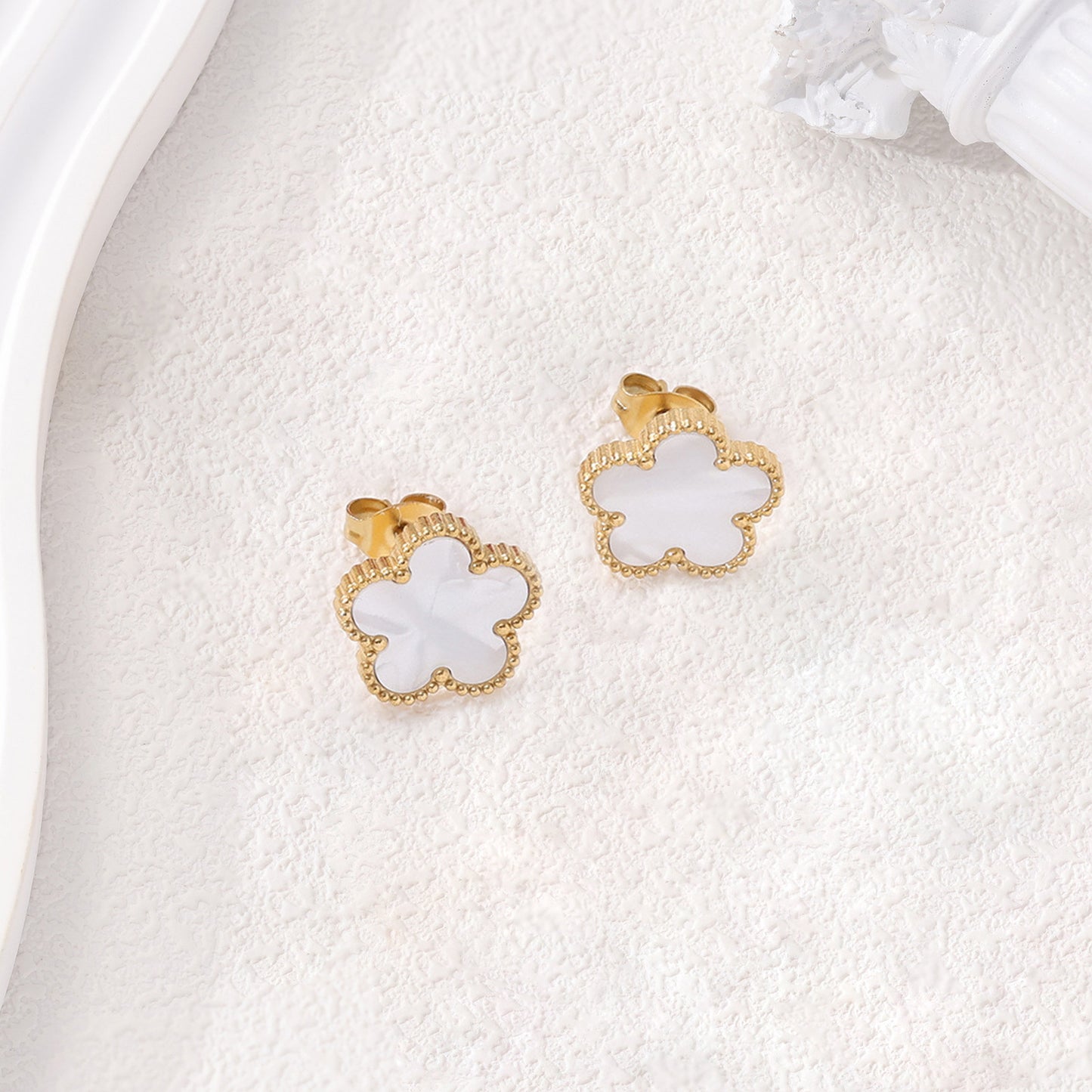 Clover Jewelry - By LAQUEZ.