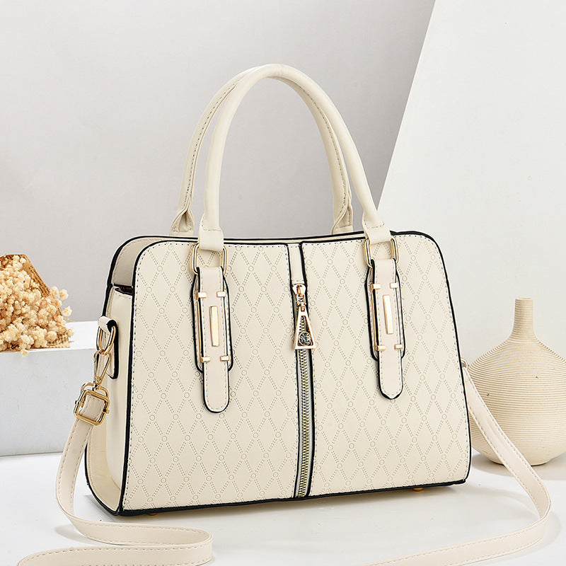 The Élan Tote Handbag - By LAQUEZ.