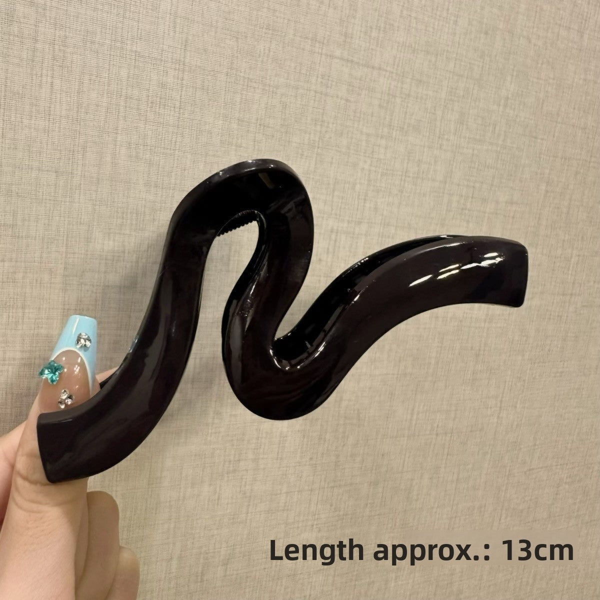 Japanese Blossom Hair Claw Clip - By LAQUEZ.