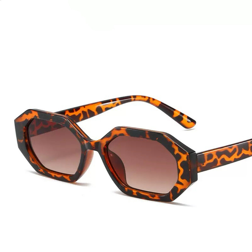 Square Frame Sunglasses - By LAQUEZ.